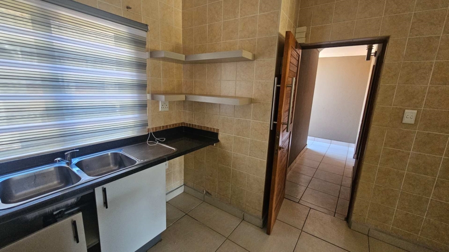 3 Bedroom Property for Sale in Melodie North West